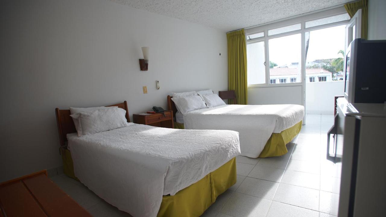 Hotel Bachue 히라르도트 외부 사진